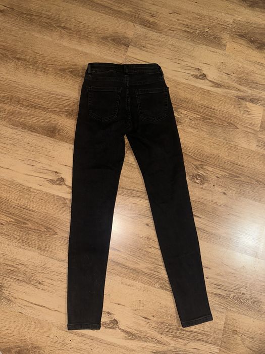 Черни дънки Bershka