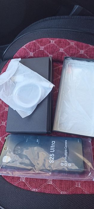 Самсунг S 25 Ultra