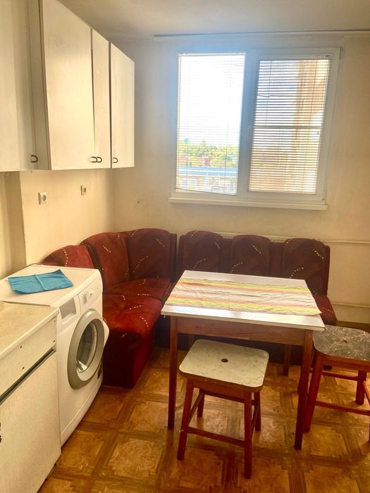 Продава се Двустаен апартамент в София, Изток - 60 кв.м за 6 €/кв.м - Снимка #4