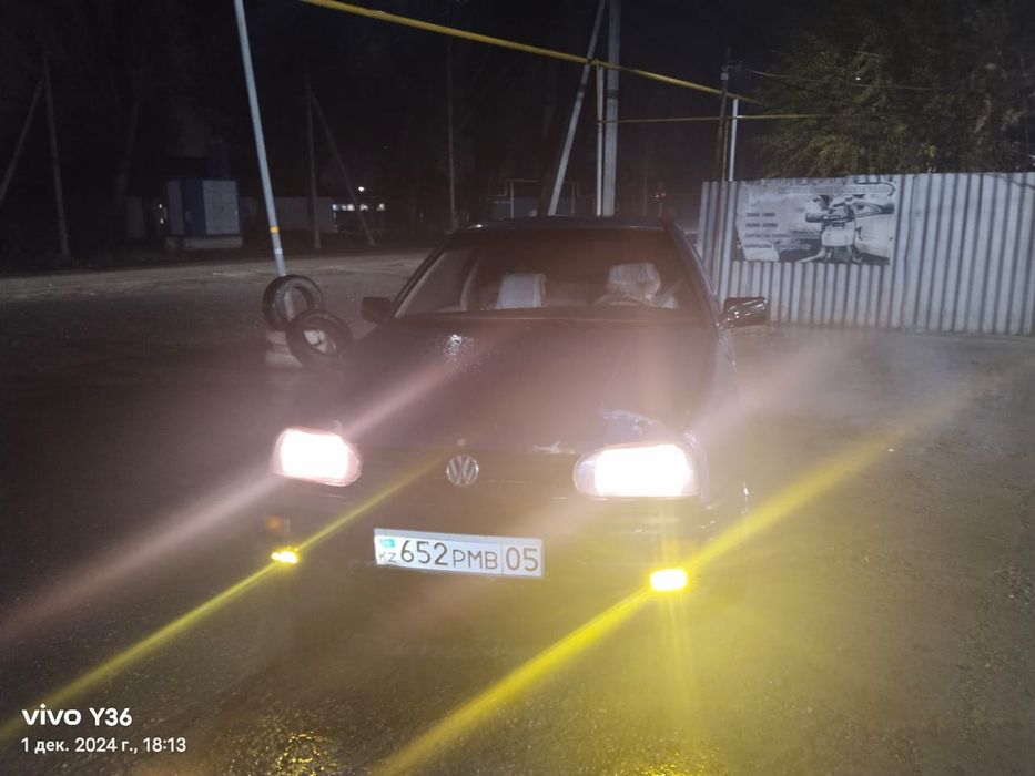 Volkswagen golf  продам