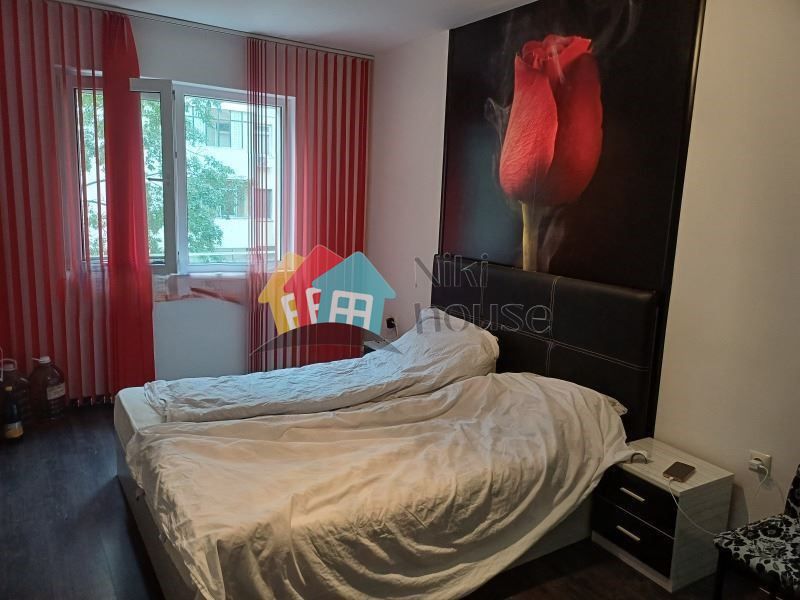 Продава се Тристаен апартамент в Варна, Аспарухово - 70 кв.м за 1958 €/кв.м - Снимка #4