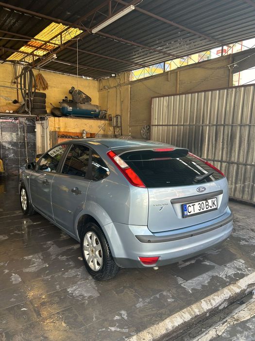 FORD Focus 2004 — imagine 3