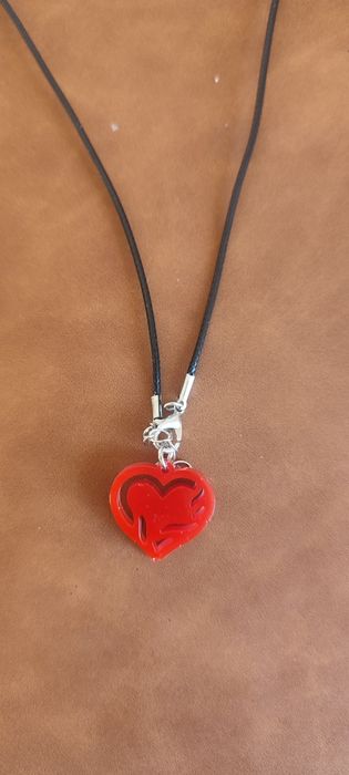 Продаю подвески.