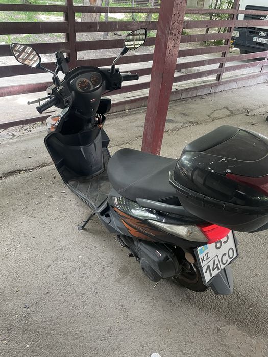 Продам мопед M8 Li ya