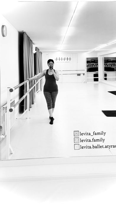 Абонемент в студии балета и растяжки