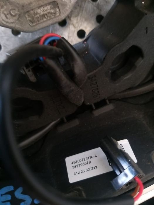 Volan in 3 spite cu comenzi renault express 2022 484007251r