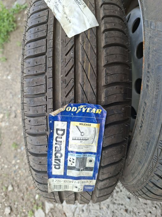 Продам шины 175/65/14 гудиер