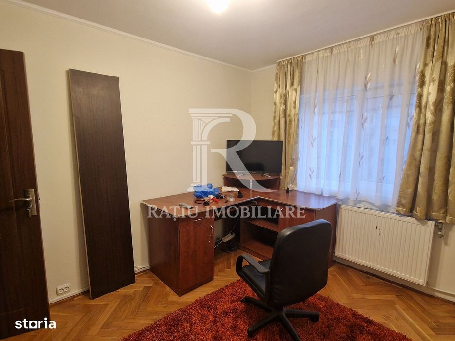 Apartament cu 3 camere | Parcare | Sfantul Apostol Andrei | Oradea