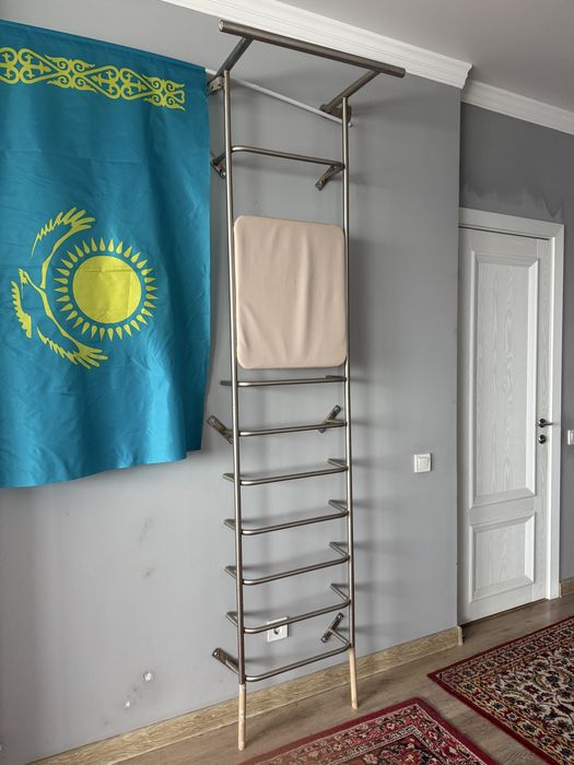 Продаётся шведская стенка с турником