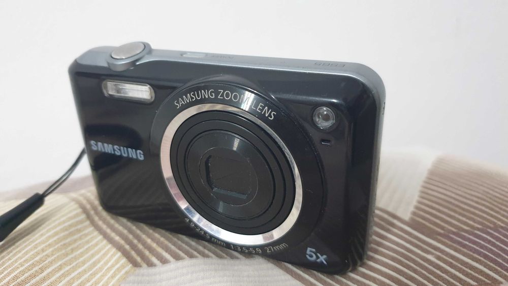 Samsung ES65 12.2 Мpx