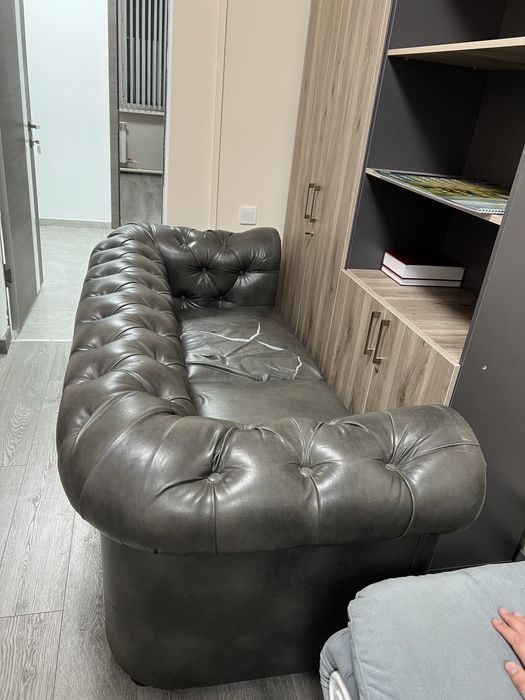 хороший кожанный диван