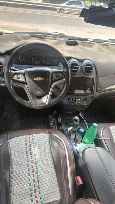 Продаётс автомобил нексия 3