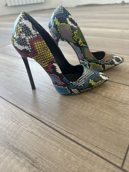 Эффектные туфельки!