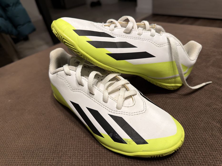 Adidas copii marime 34 stare forte buna