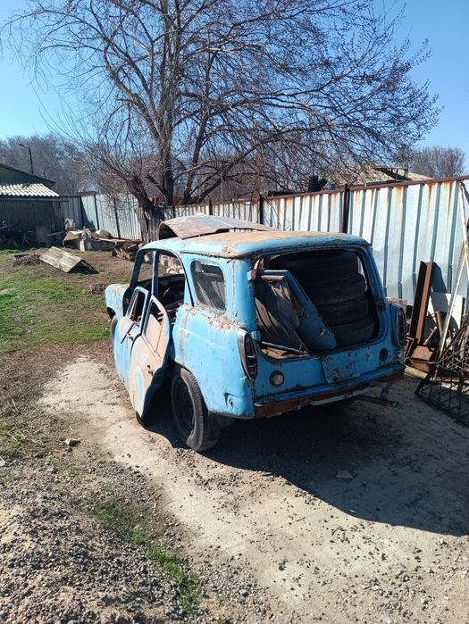 Москвич уневерсал на запчасти 402-403