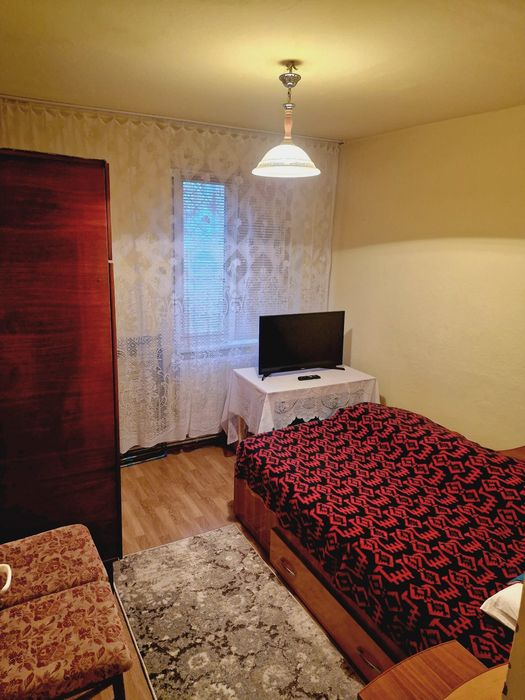 2 camere Hipodrom Policlinică | Parter | Centrală | Mobilat | Persoană fizică
