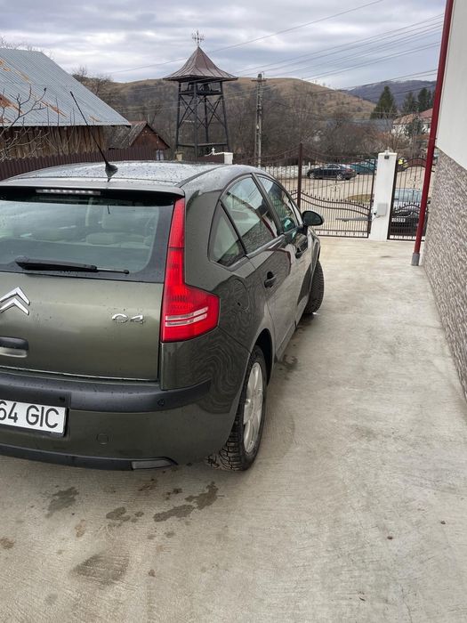 Vând  Citroen  C4