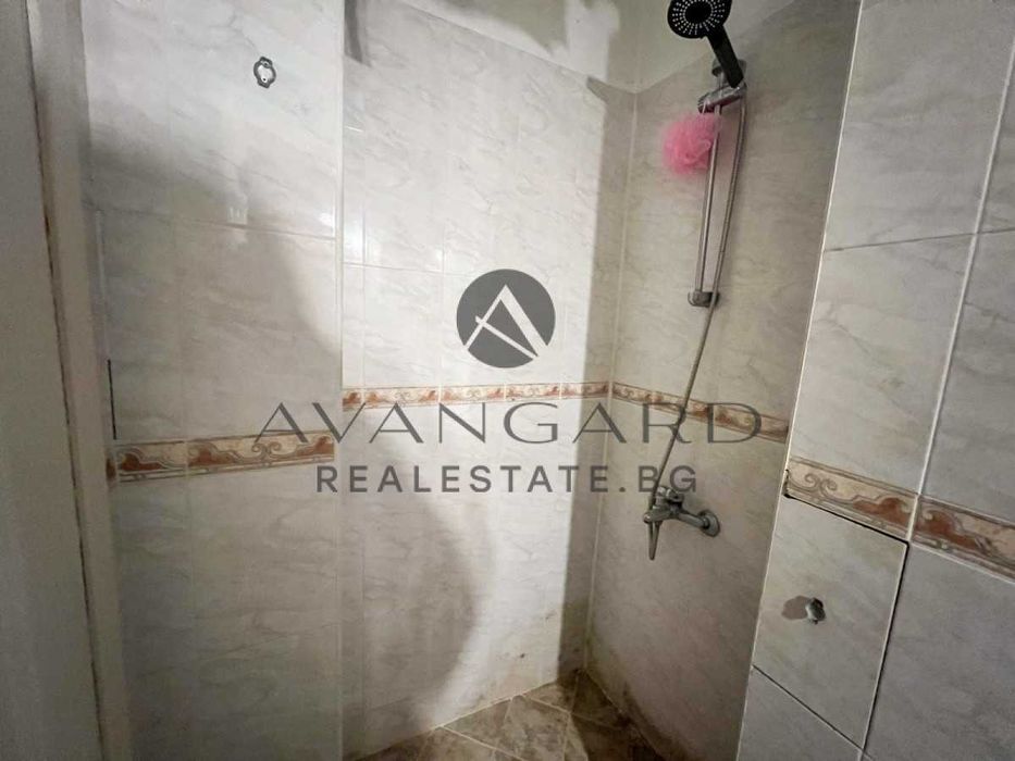 Продава се Едностаен апартамент в Пловдив, Кършияка - 40 кв.м за 1211 €/кв.м - Снимка #3