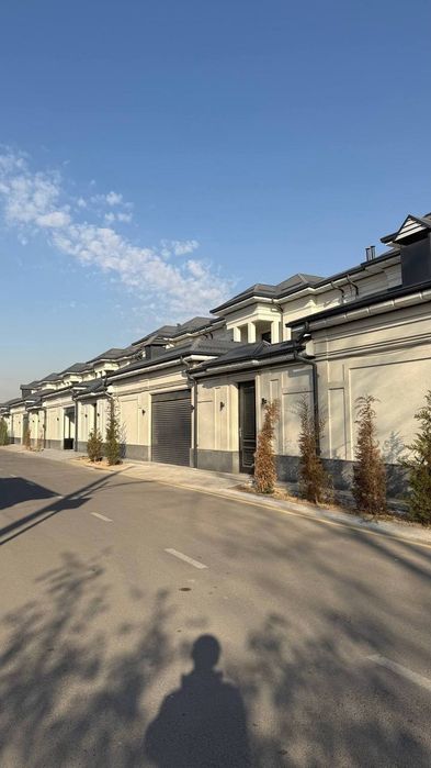 Olmazor — Mevazor mahallasidan 3 darajali katta uy sotiladi!