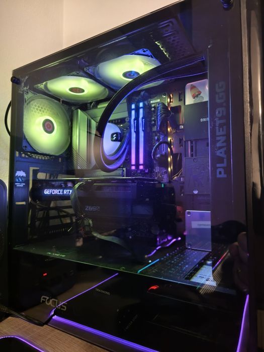 Vând unitate PC / gaming / editare/  i7 12700k / rtx 3060 12gb / 32ram ddr5 6000mhz Kingston