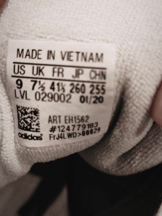 Новые кроссовки adidas оригинал