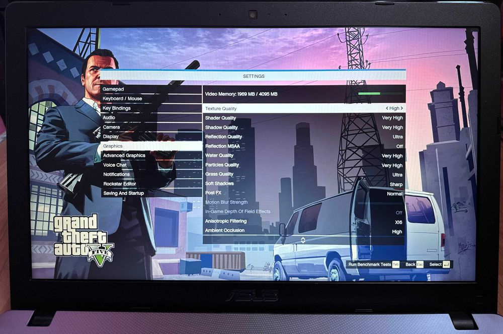 Laptop Gaming ASUS F550JX I7 / GTX 950 4GB