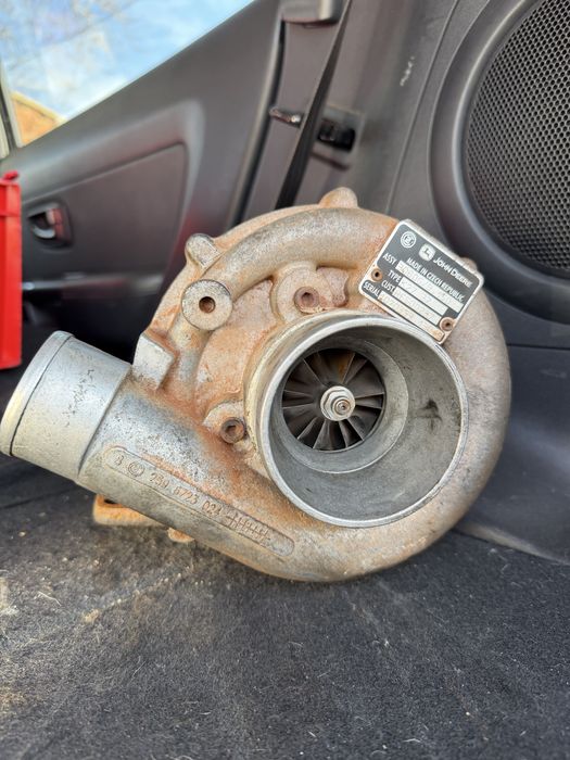 Турбокомпресор John Deere k27 31