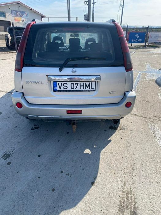 Xtrail 2007- full option- 2.2 diesel. Masina se vinde doar cu perfectarea actelor.
Geamuri electrice,
Clima functionala
Xenon
Trapa functionala 
4x4 d