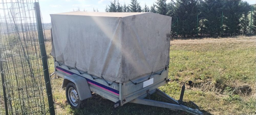 Remorca  750 kg rabatabila