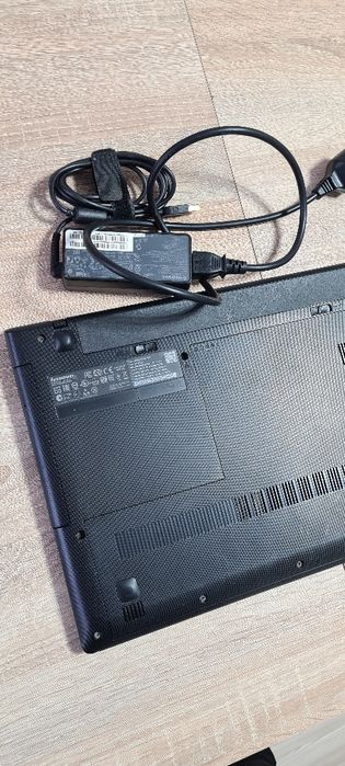 Lenovo G50-30 Лаптоп в добро състояние 15.6-инчов промоция