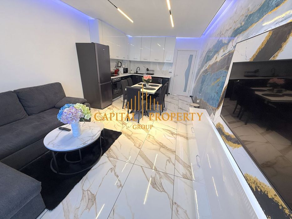 Продава се Тристаен апартамент в Варна, Виница - 86 кв.м за 2849 €/кв.м - Снимка #2