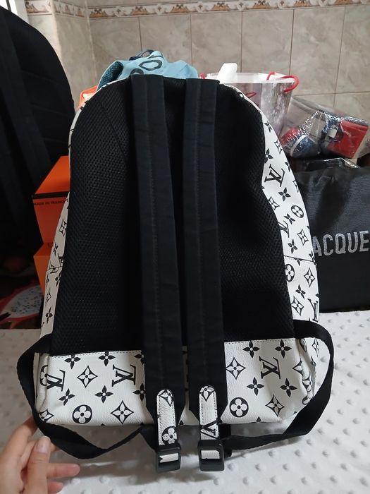 Ghiozdan Louis vuitton