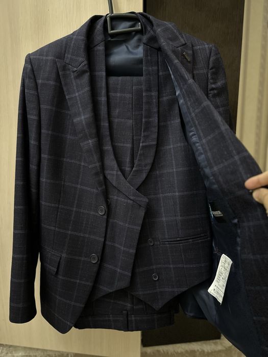 Костюм тройка для мальчика