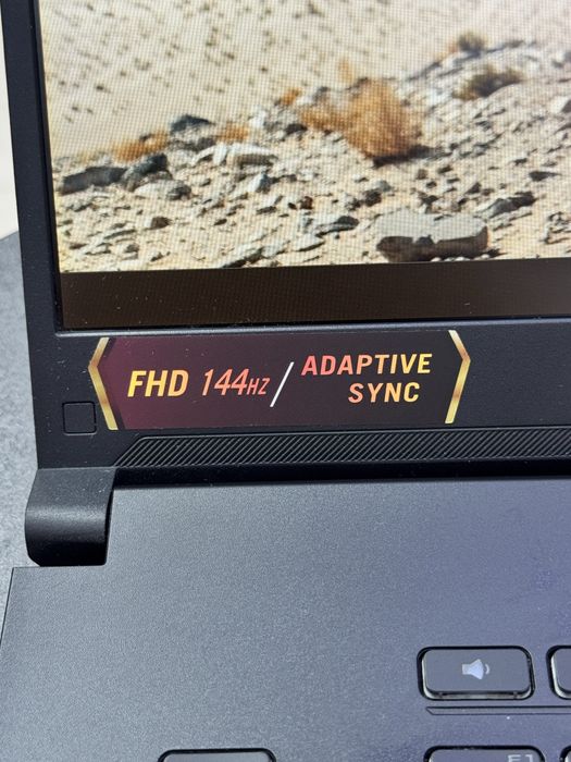 Asus tuf gaming F17 RTX4050