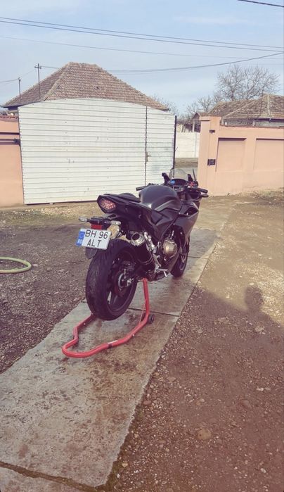 Vand Honda cbr 500 r            A2