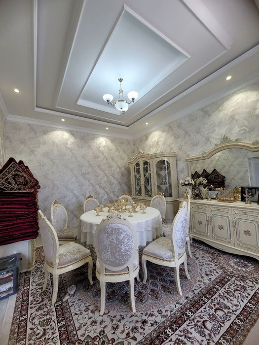 Uy sotiladi yengi toshmidan kirganda 2 sotix