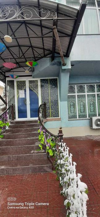 Сдаётся  в центре Кибрая нежилое помещение  на долгий срок