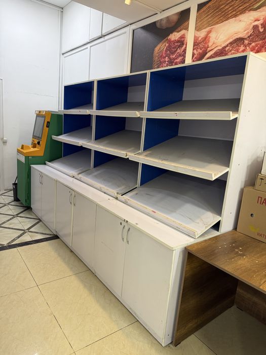 Сдам в ареду под овощи фрукты в Торговом магазине