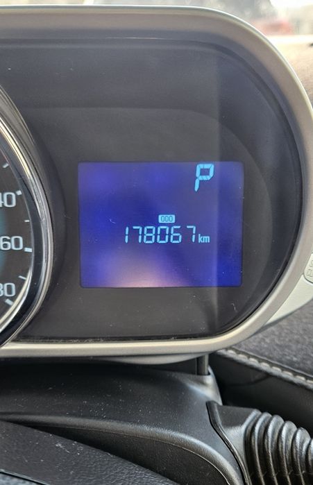 Spark avtomat sotiladi