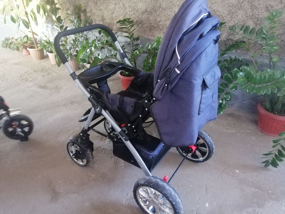 Продам коляску в отличном состоянии