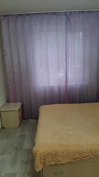 Продам спальный гарнитур