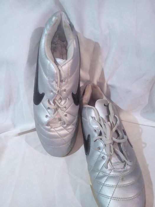 Футзальники nike tempo с щитками и гетрами