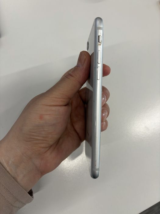 iPhone 8 256 мгб