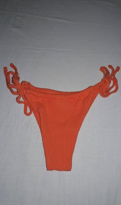 Costum de baie portocaliu nou