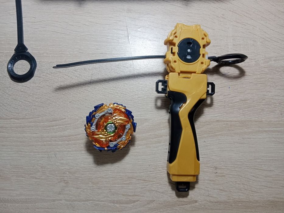 Wizard Fafnir Beyblade от компании SB