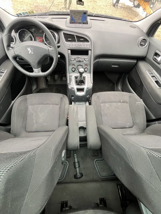Peugeot 5008 1.6 THP na chasti Пежо 5008 на части