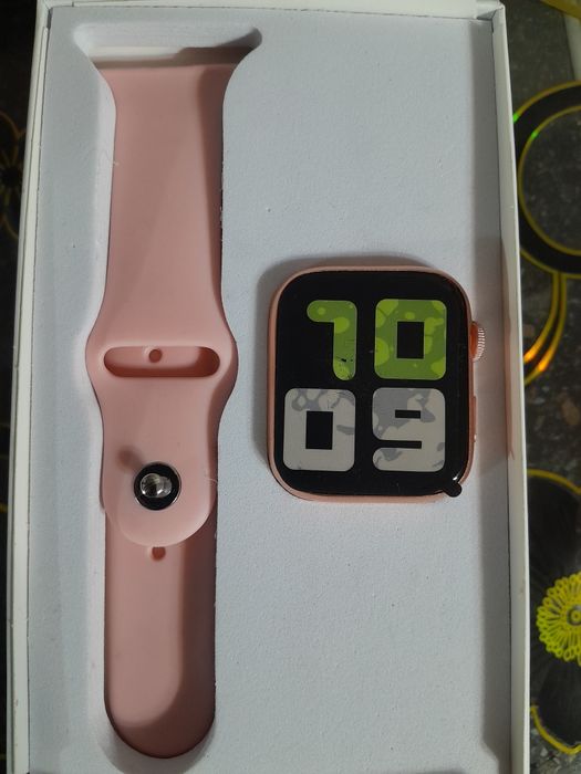 Фитнес браслеты.