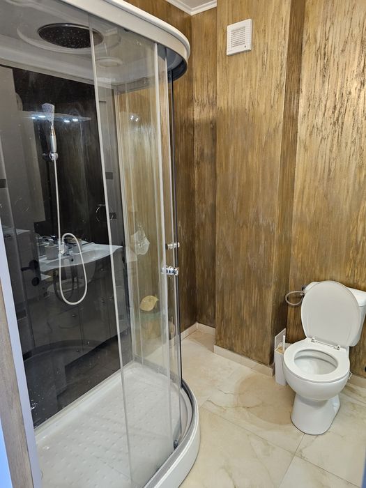 Apartament de închiriat