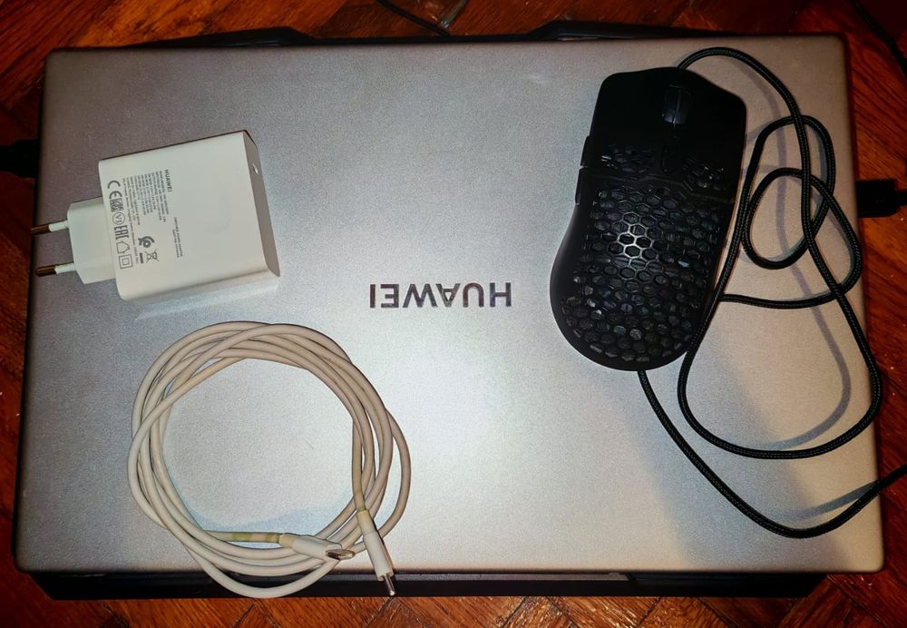 Laptop Huawei matebook d15