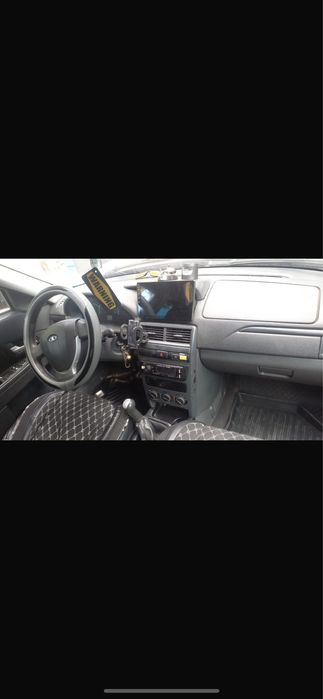 Лада приора в хорошем состоянии.